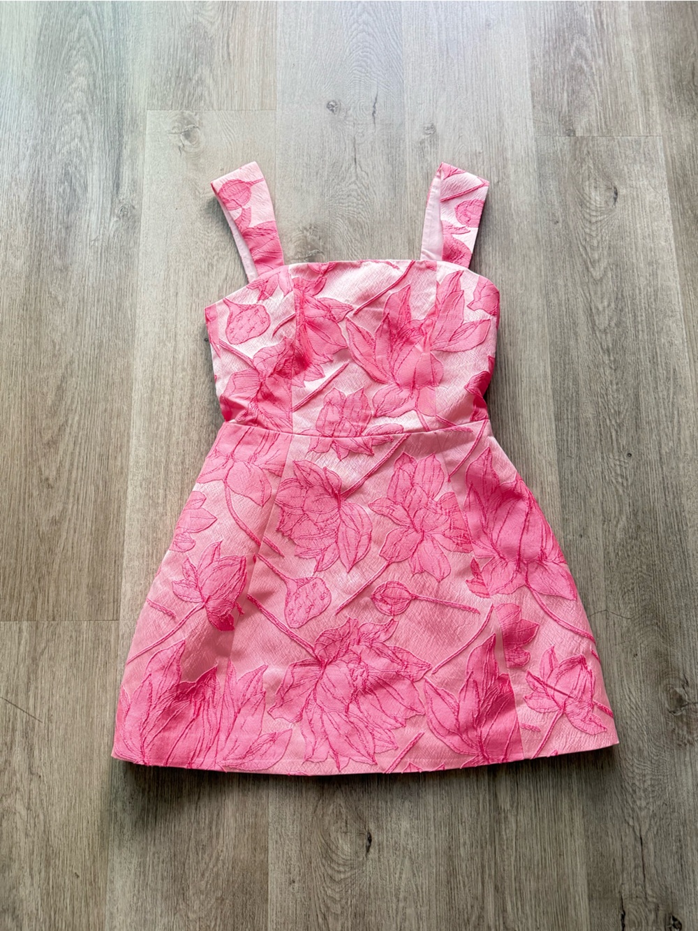elliatt dionne pink floral tulip jacquard mini party dress size small NEW - Picture 7 of 14